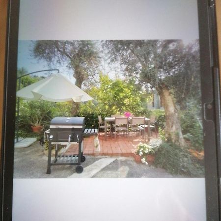 Ferienwohnung Casa Silvio Torri Del Benaco Exterior foto